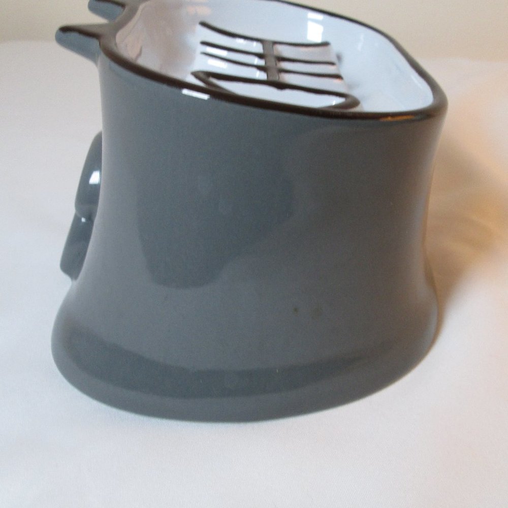 Y YHY Slow Feeder Cat or Dog Bowl Elevated Food Bowl Tilted Design Dry\Wet Food - Picture 5 of 6